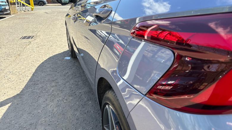 Hyundai i20 1.0T GDi Premium 5dr DCT Petrol Hatchback